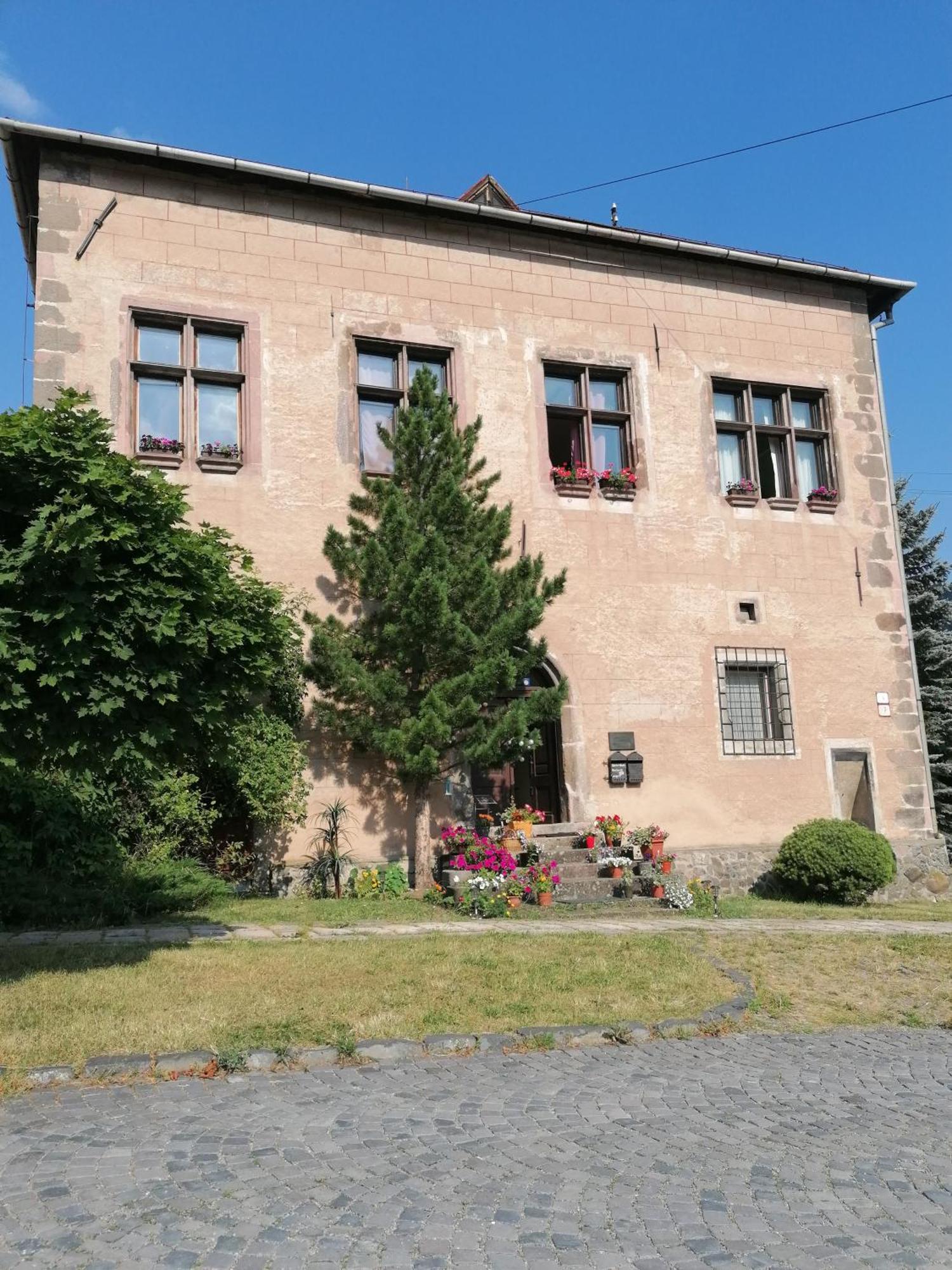 Gothic House Apartments Kremnica Esterno foto